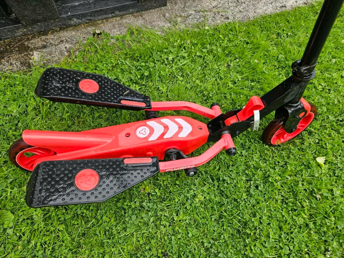 Scooter - Image 3