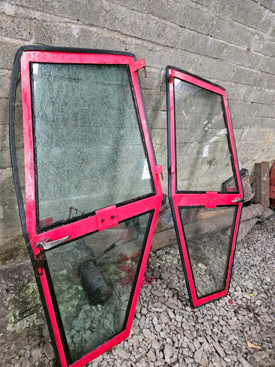 Sankey cab doors massey - Image 1