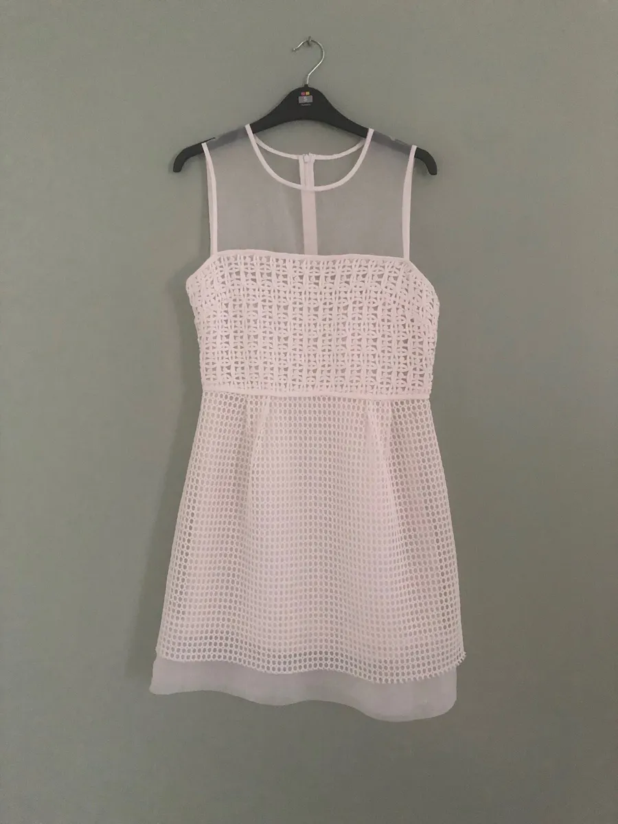 Ladies dress - Image 1