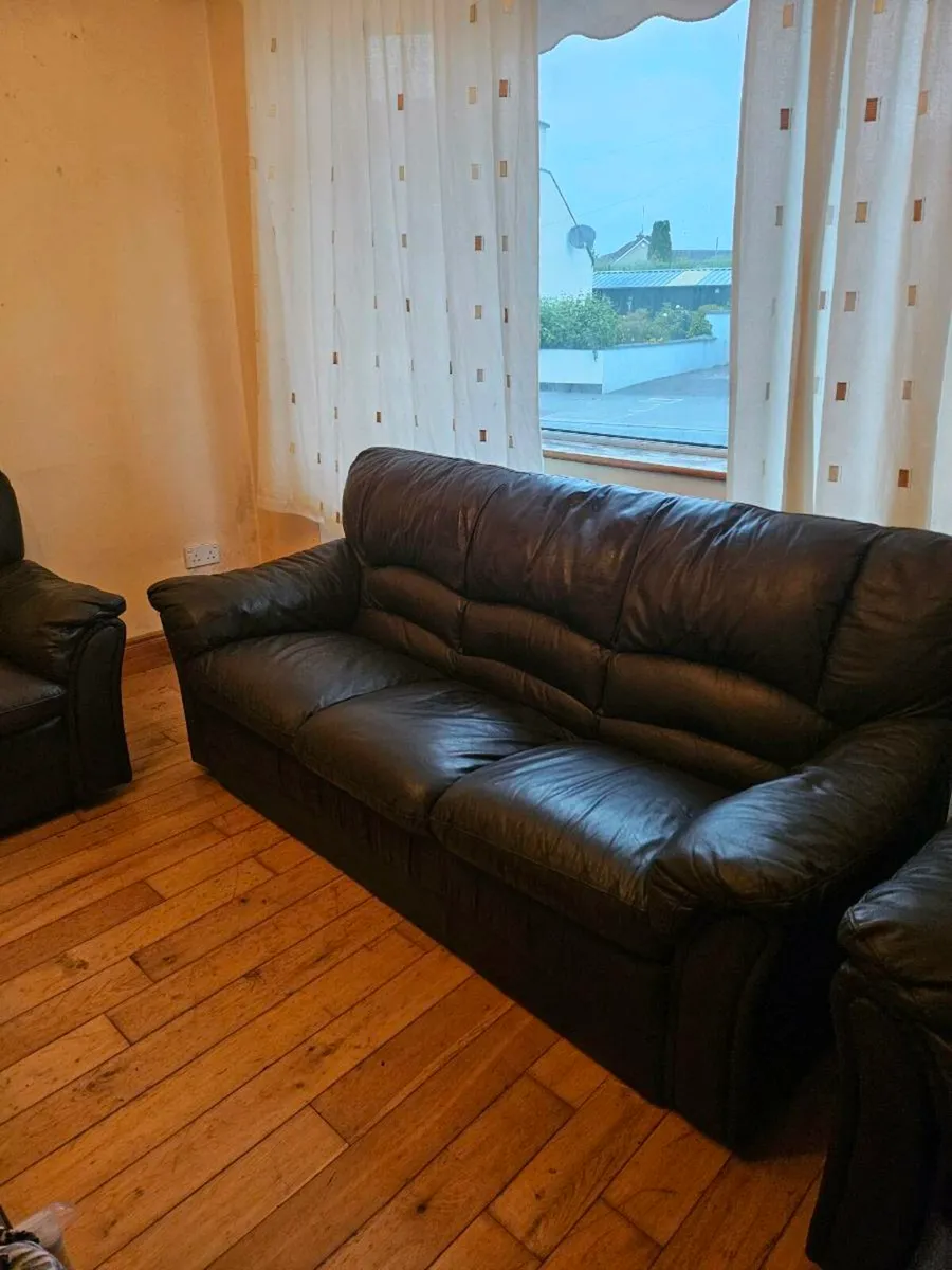 Sofa 2 chairs and 3 seater sofa reclining set - Image 3