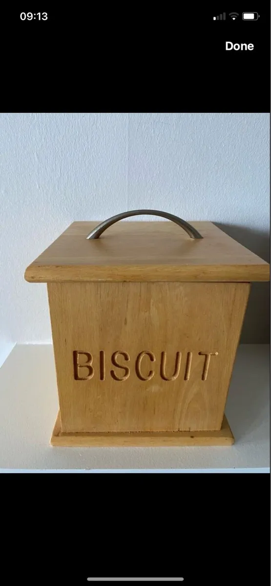 Timber Biscuit Box - Image 1