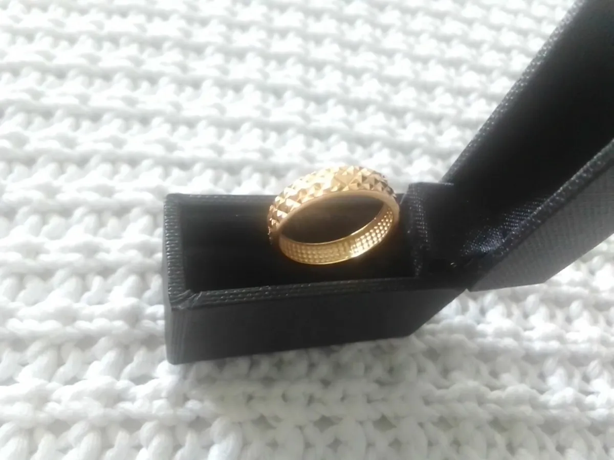 STERLING SILVER GOLD DIAMOND CUT BAND RING N - Image 2