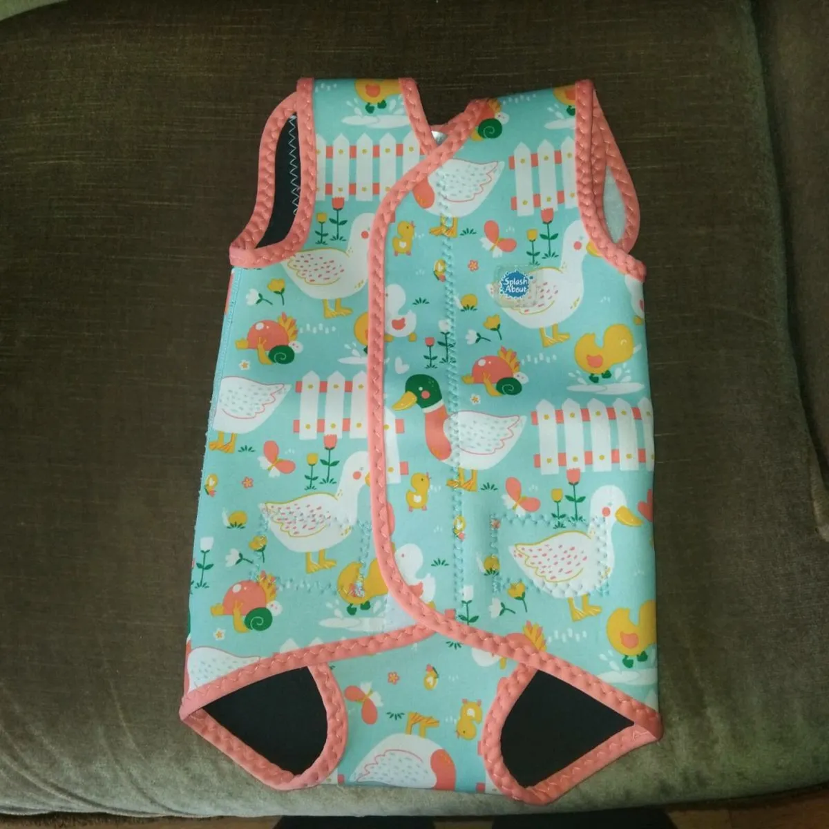 Splash About Baby Swimming Wrap Medium 6-18 month - Image 1
