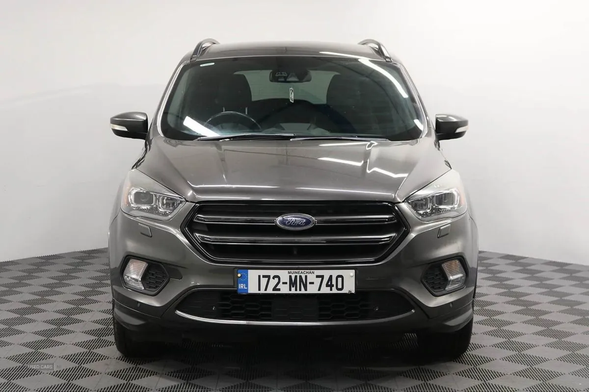 Ford Kuga Tdci Ecoblue St-line - Image 2