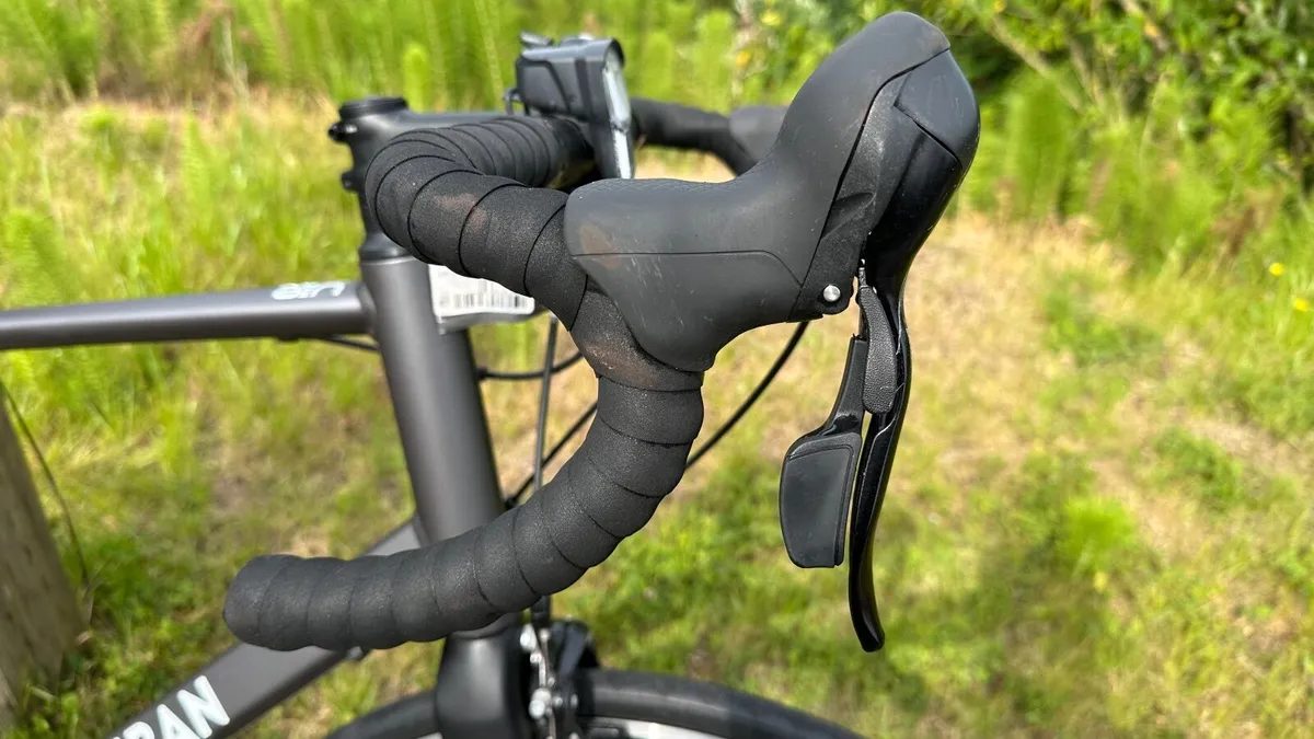 TRIBAN RC120 BICYCLE - Image 2