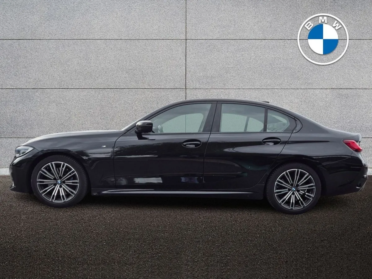 BMW 3 Series 330i M Sport Saloon - Image 4