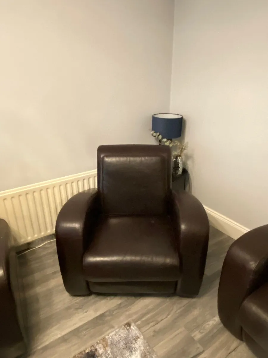 Real Leather sofa 3+2+1 - Image 2