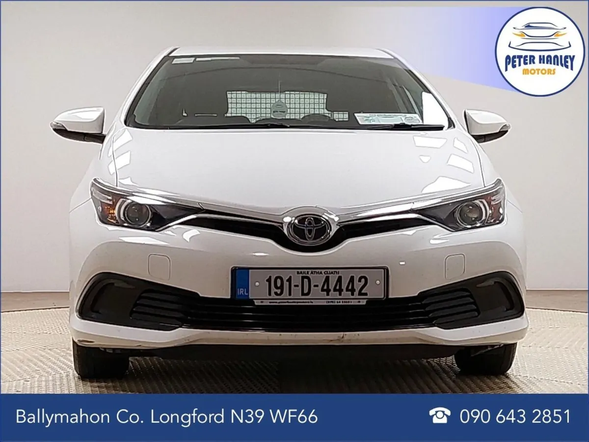 Toyota Auris Auris 1.4 D4D Terra 4DR - Image 3
