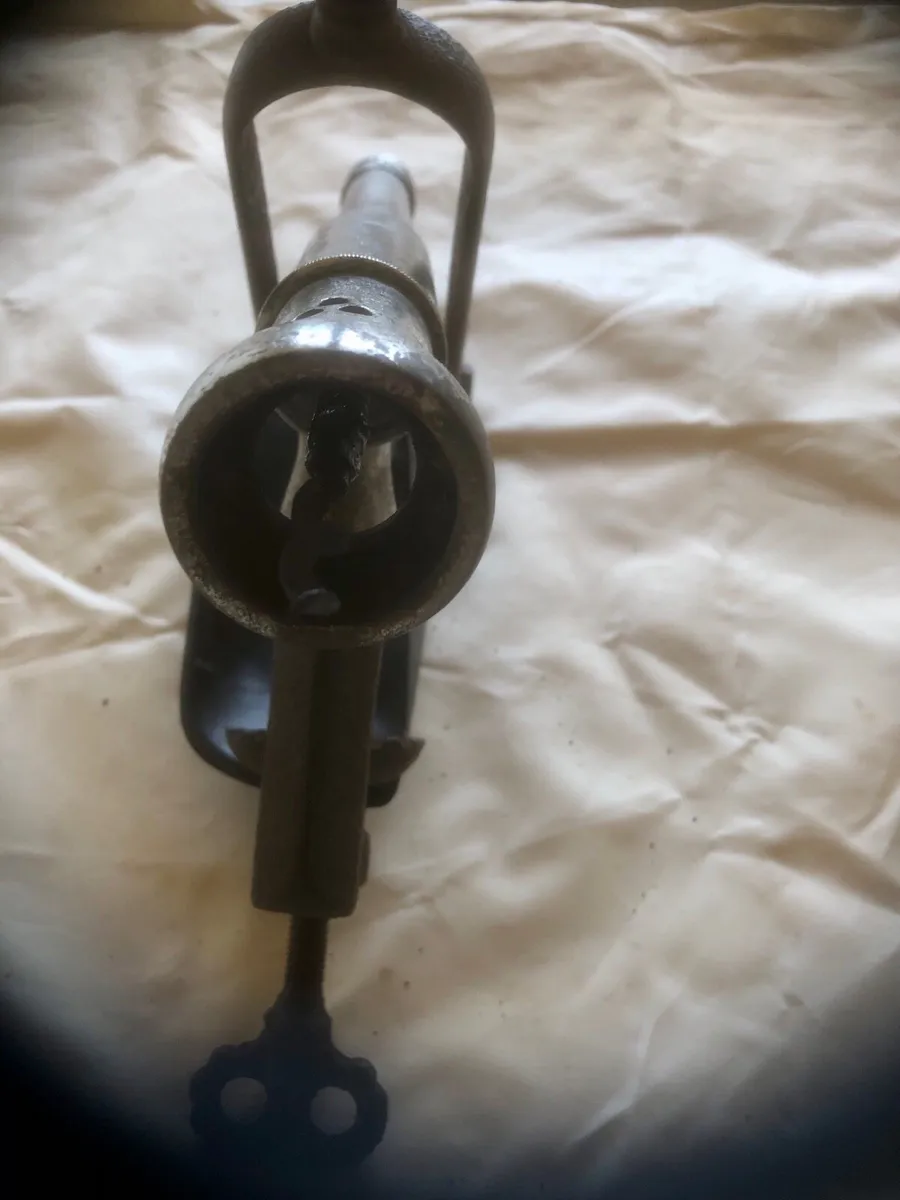 🔶AOME Bar Mounted Corkscrew 🔶 - Image 3