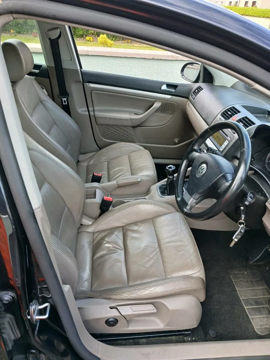 MK5 FULL LEATHER INTERIOR VERY LOW KMS HIGH SPEC - Image 2
