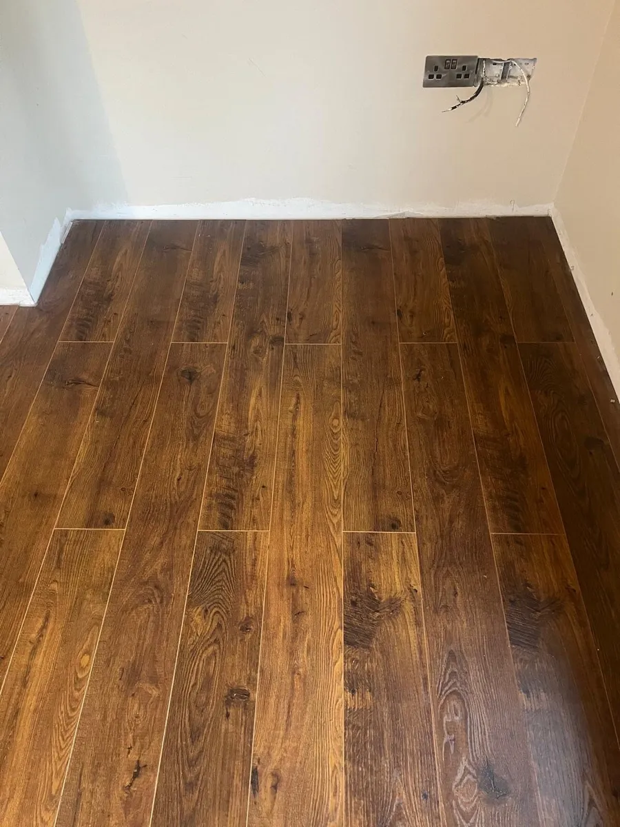 Laminate floor - Image 1