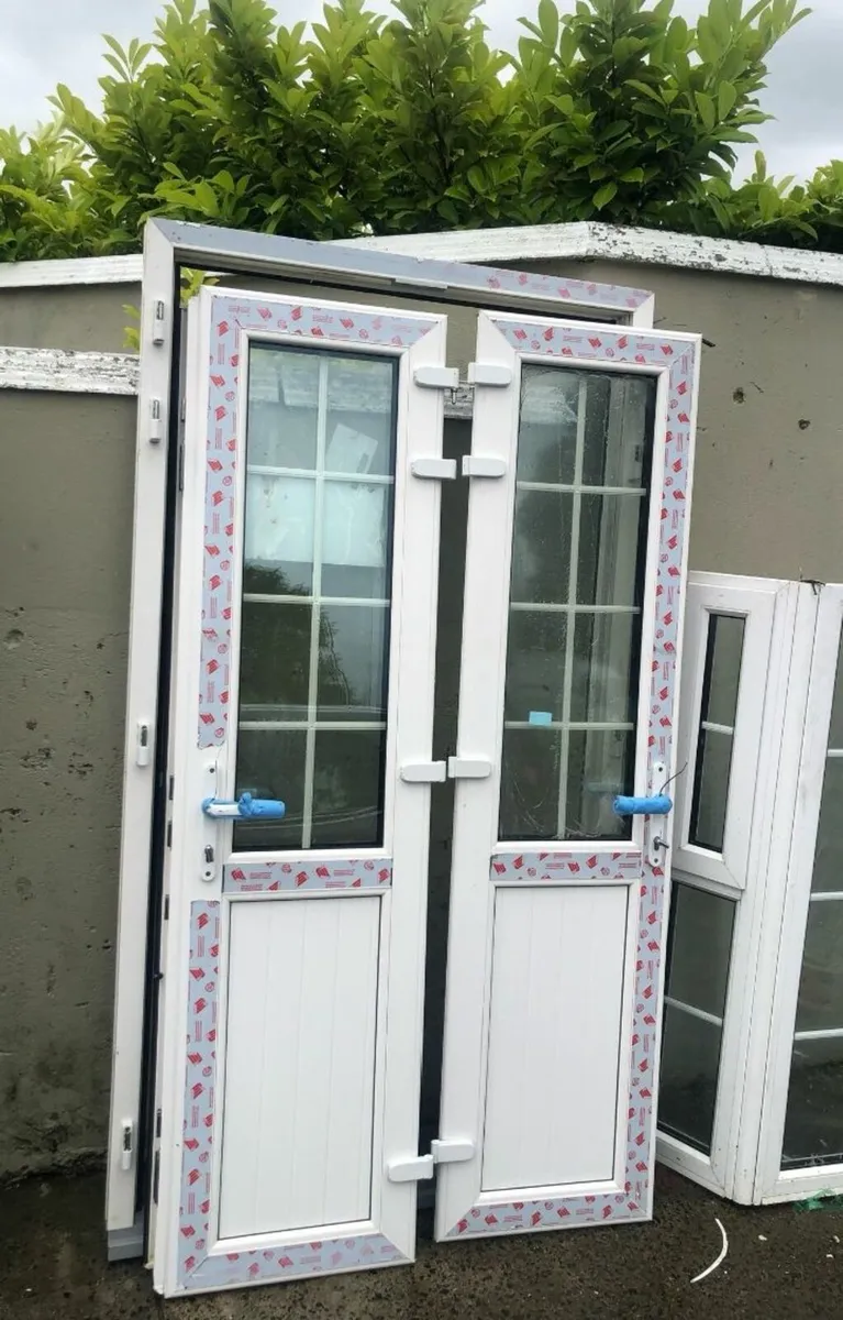 🏠 BRAND NEW FRENCH PATIO DOORS 🏠