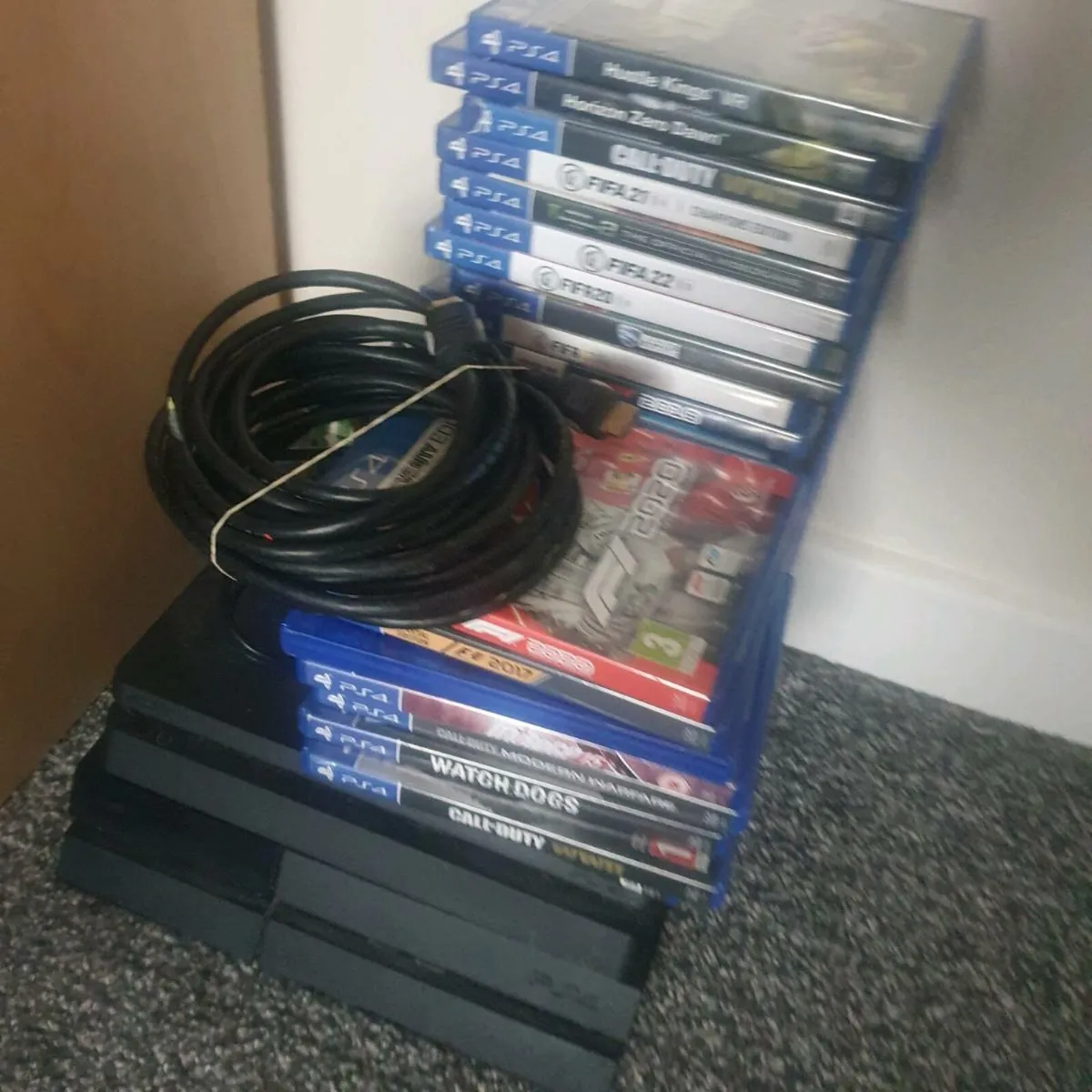 Playstations 4 - Image 1