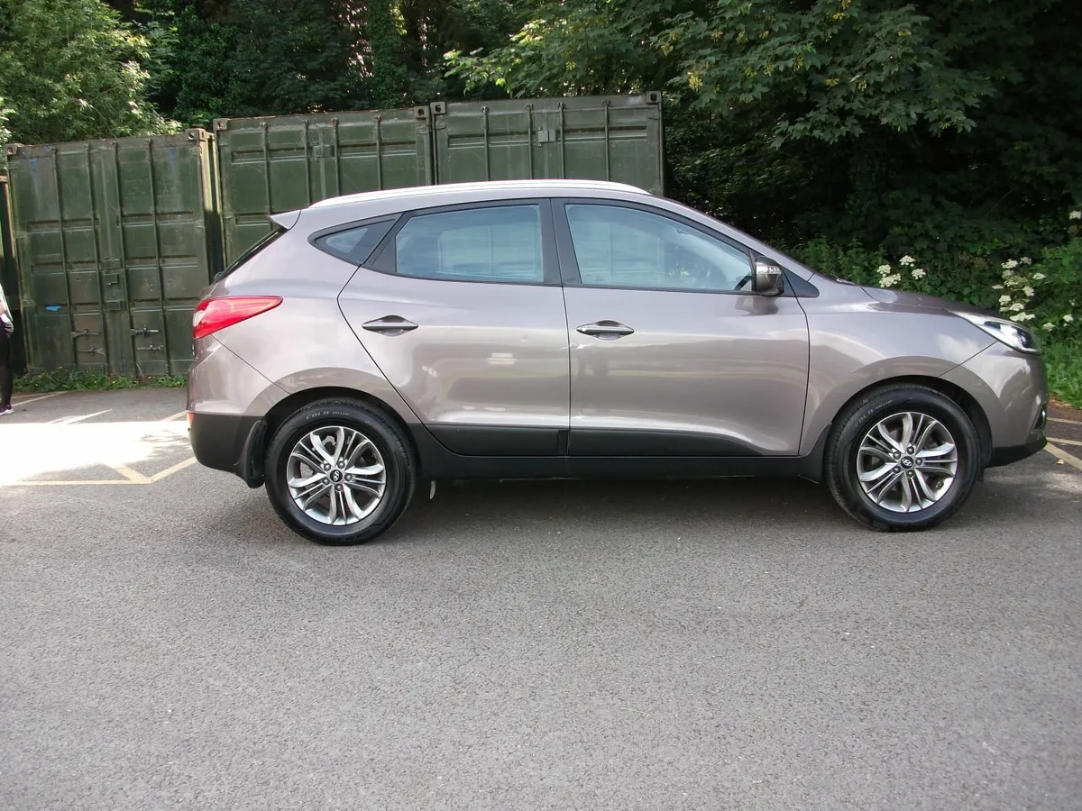 Hyundai ix35 EXECUTIVE   2014 - Image 4