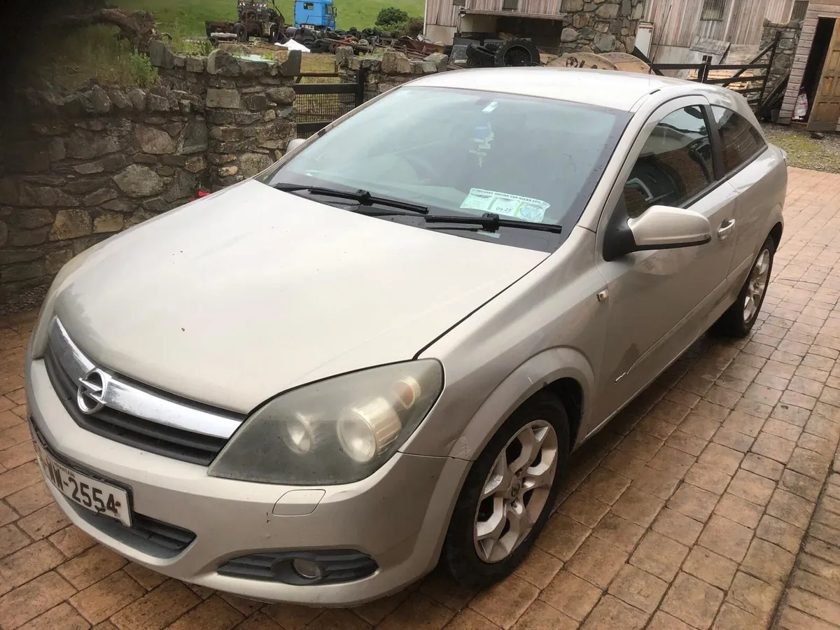 Opel Astra - Image 1