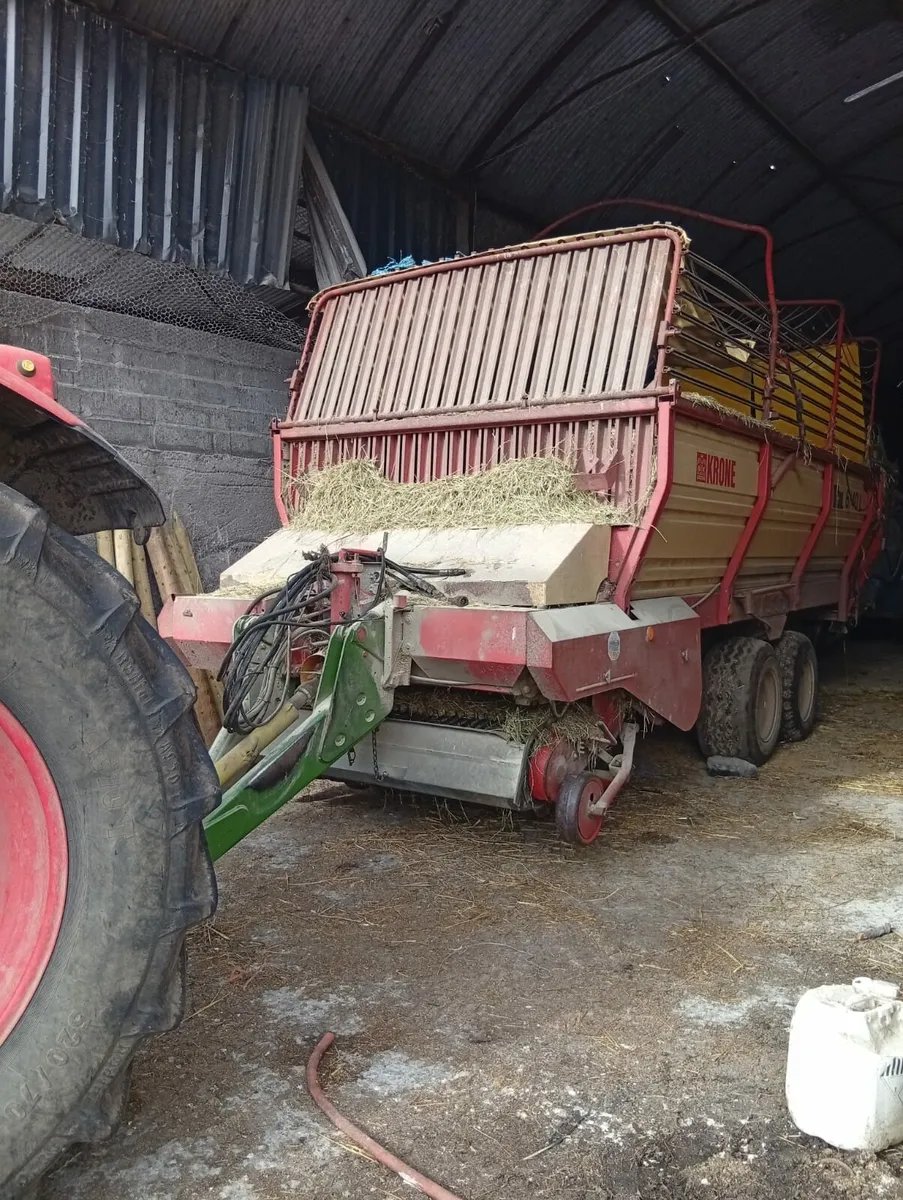 Krone silage wagon 6/40L - Image 3
