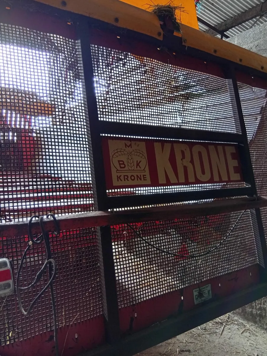 Krone silage wagon 6/40L - Image 4