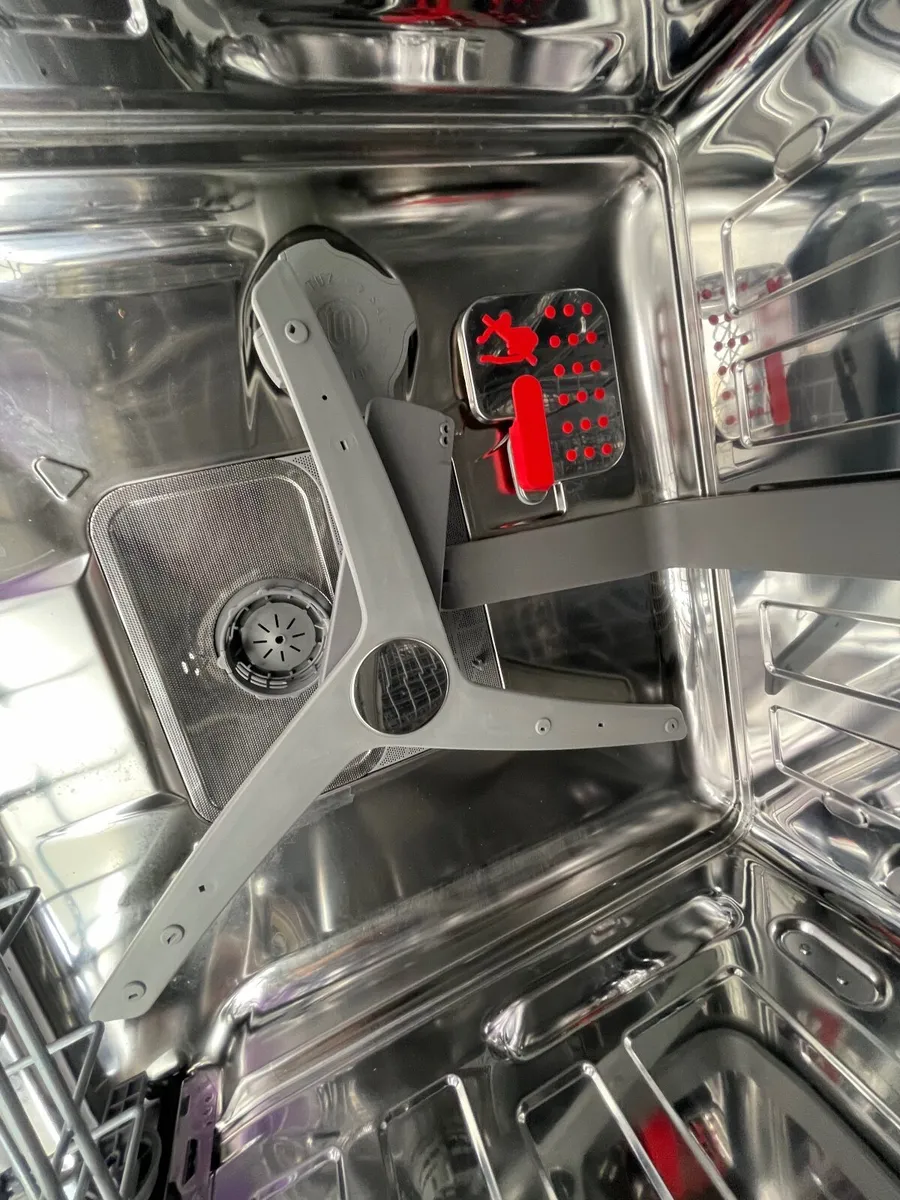 Grundig WiFi-enabled Dishwasher - Image 3