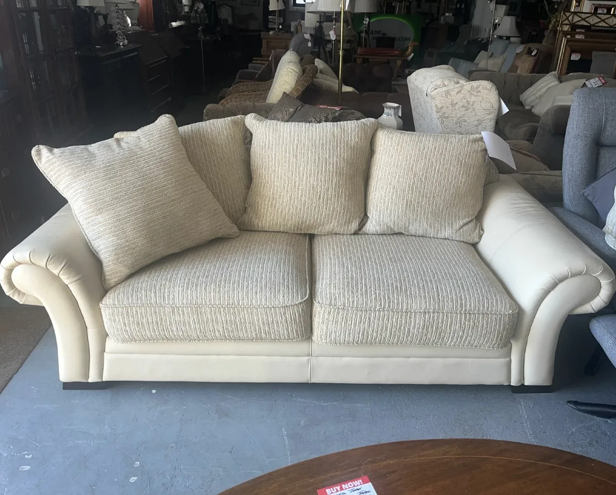 Beautiful Large Cream Sofa - Image 3