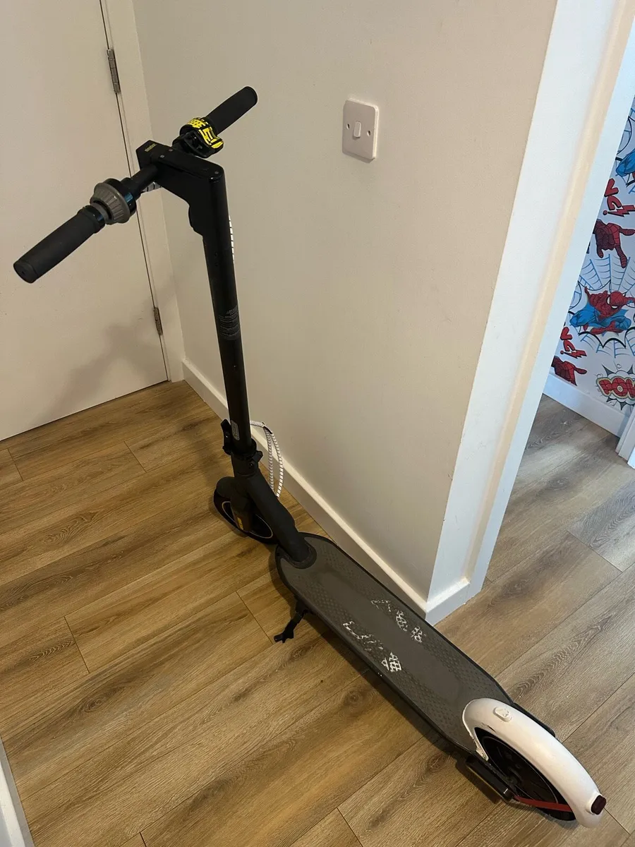 Segway G30 Max - Good Condition - Image 1