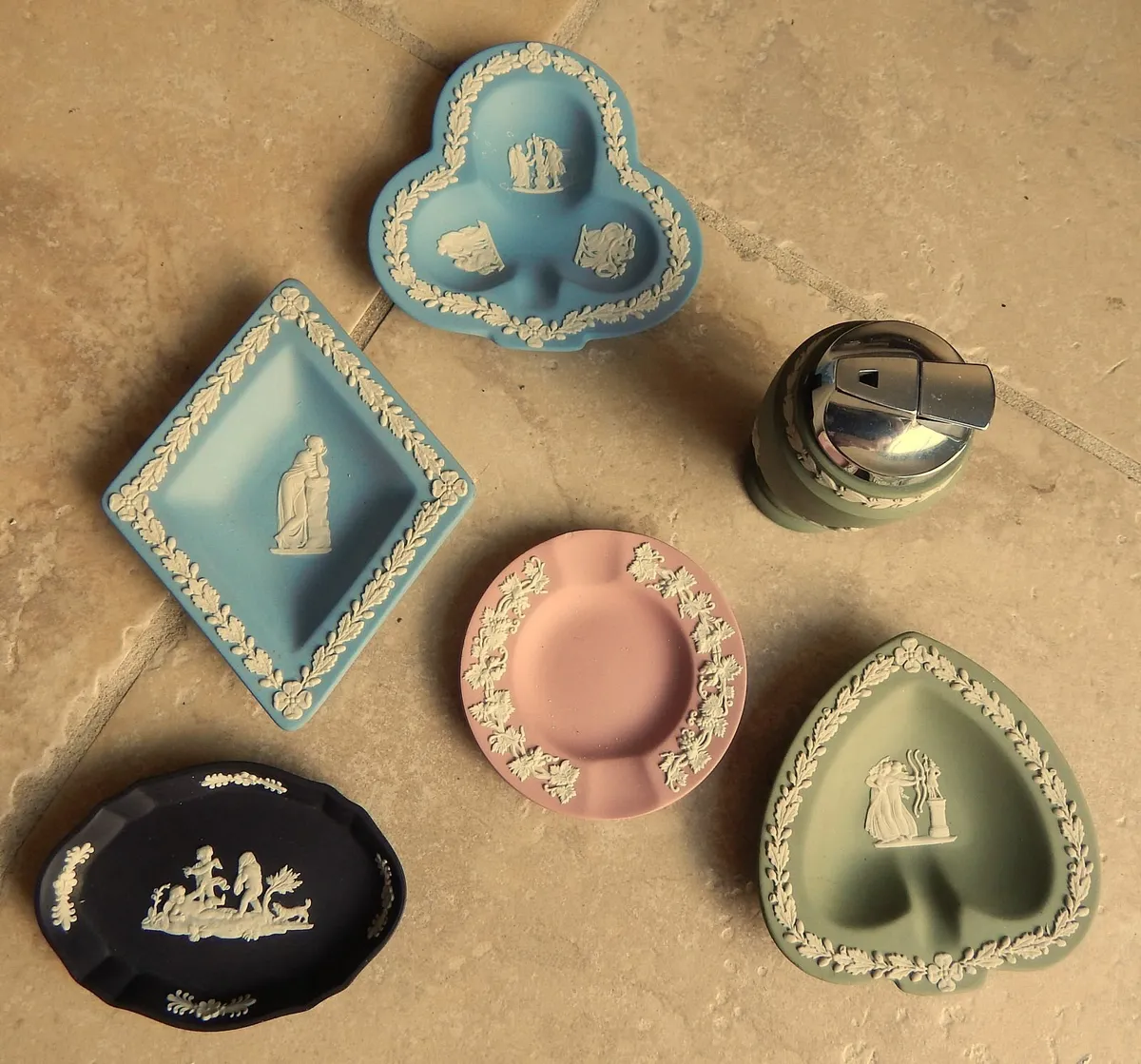 Selection of Wedgwood Pin Dish/Ashtrays & Lighter - Image 2