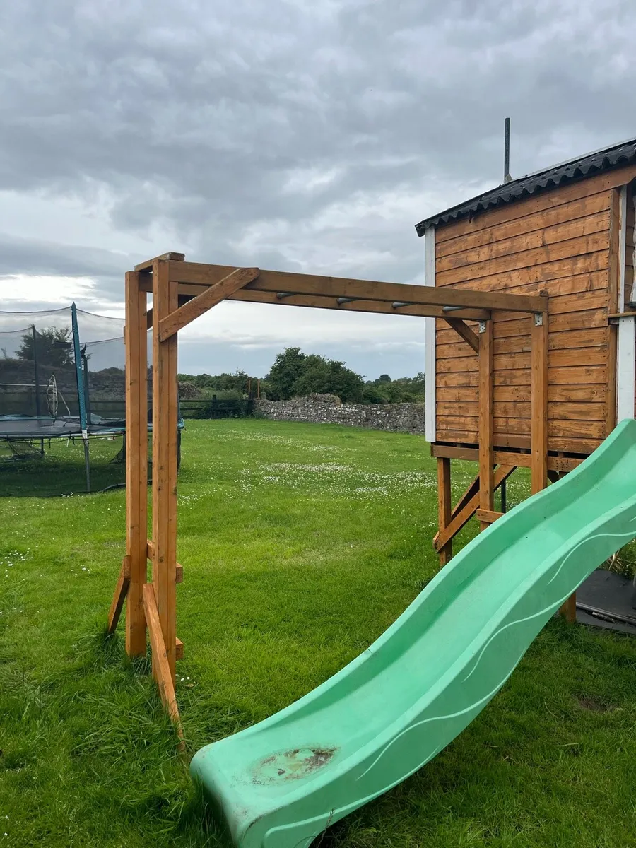 Playhouse - Image 3