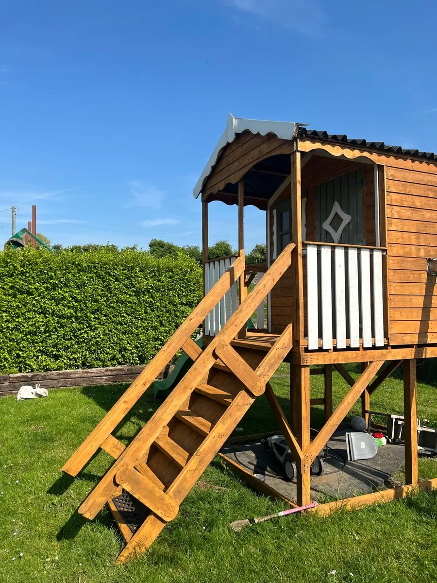 Playhouse - Image 4