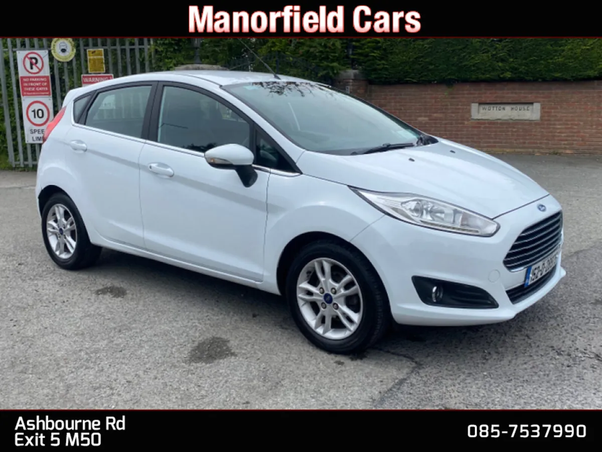 2015 152 Ford Fiesta Zetec 1.25 Petrol 5dr - Image 1