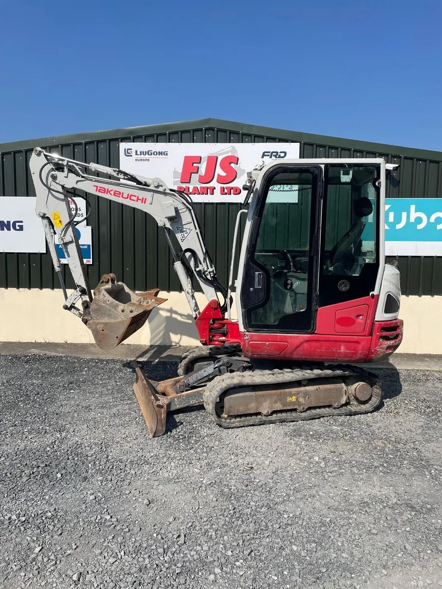 2017 Takeuchi TB 230 Excavator - Image 1