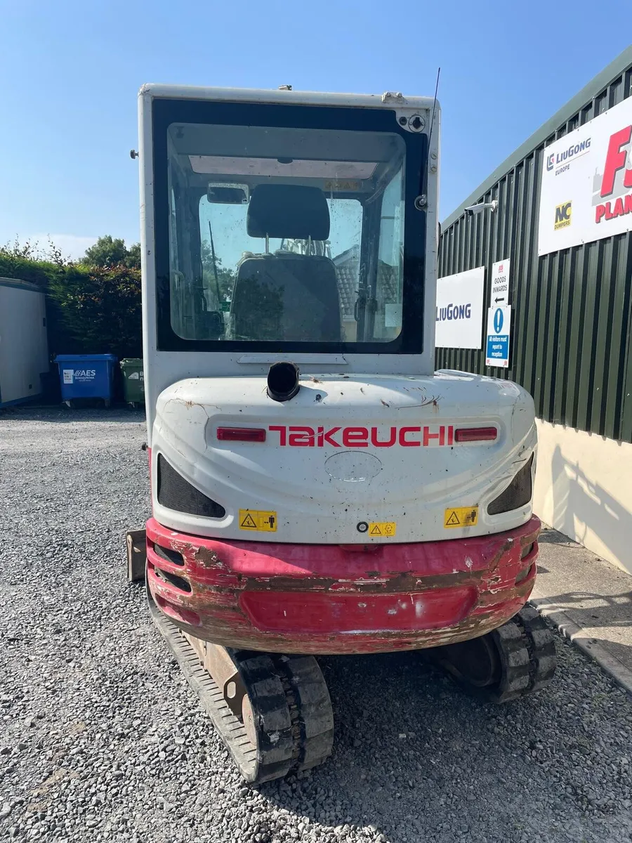 2017 Takeuchi TB 230 Excavator - Image 4