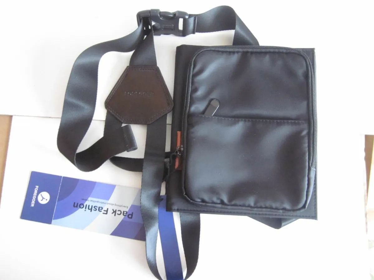 FOREGOER LUGGAGE TRAVEL BAG-BLACK - Image 1