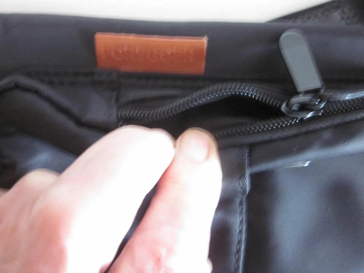 FOREGOER LUGGAGE TRAVEL BAG-BLACK - Image 4