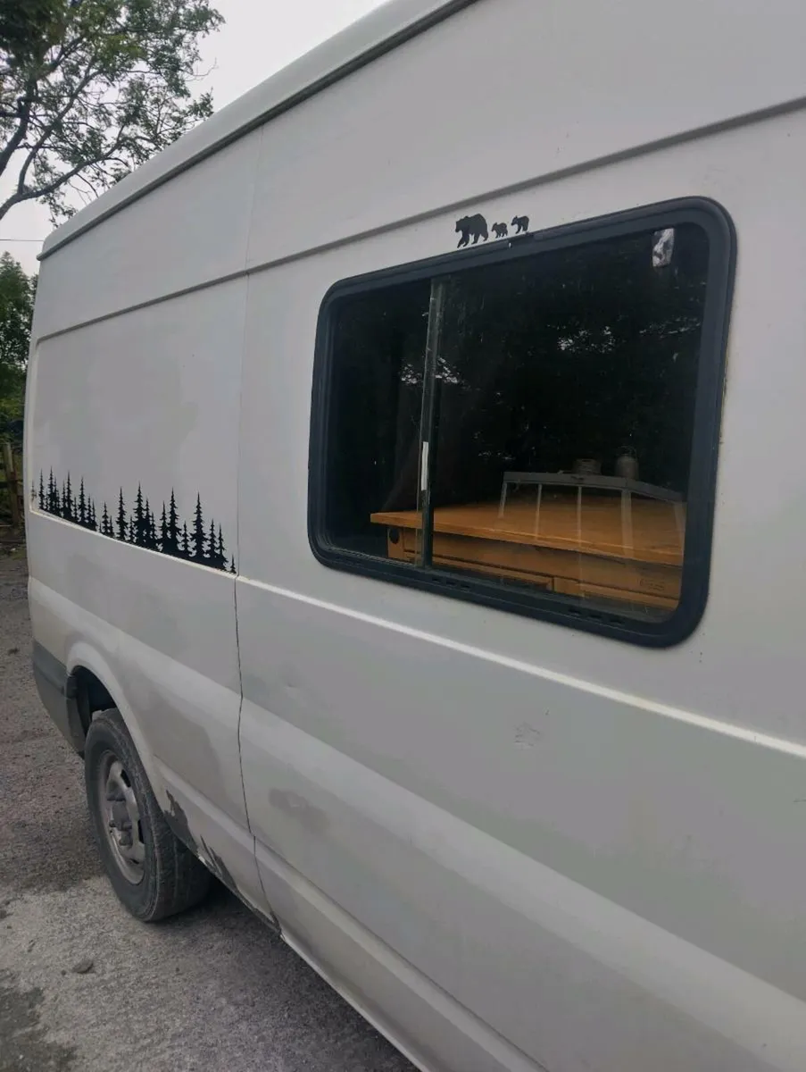 Van - Image 3