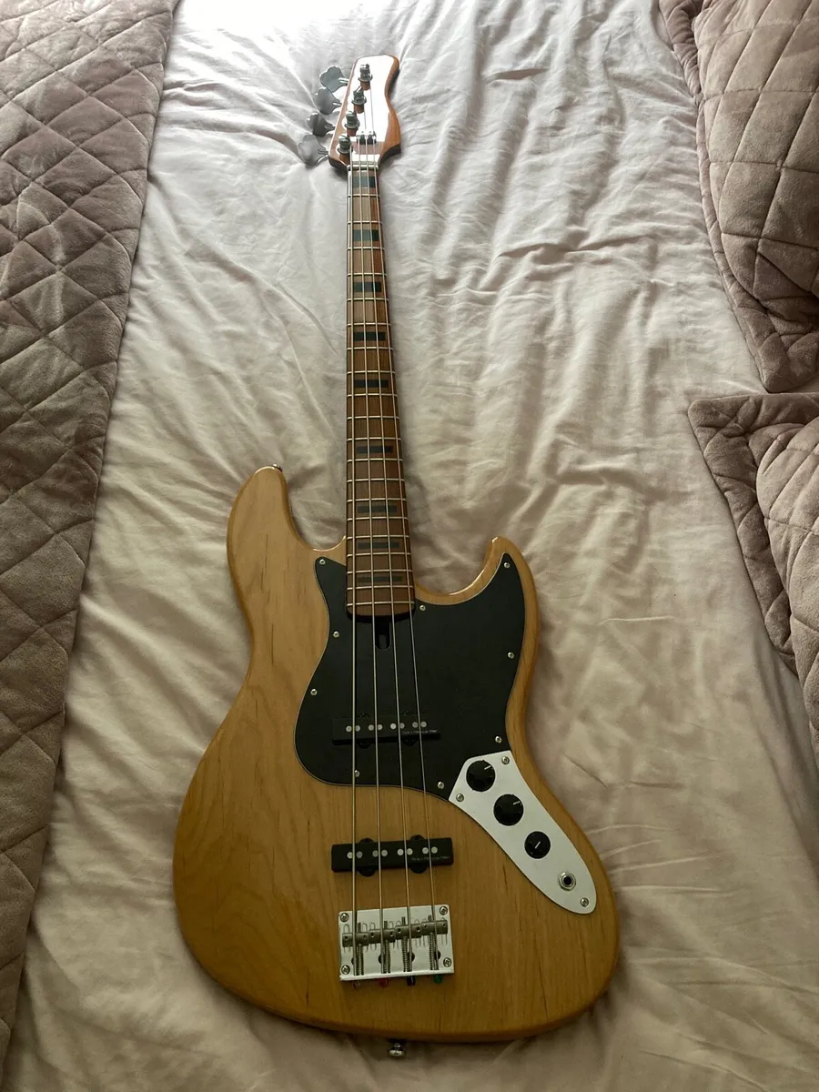 Sire Marcus Miller V5 - Image 1