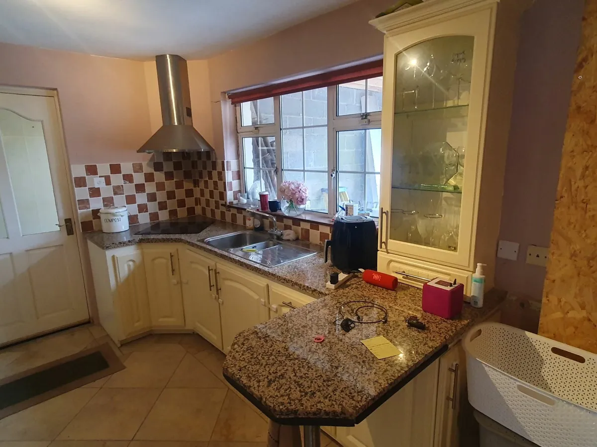 Kitchen - Image 1