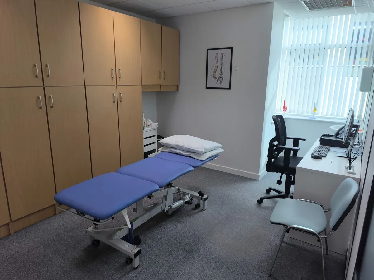 OFFICE SPACE/THERAPY ROOM for rent - Image 2