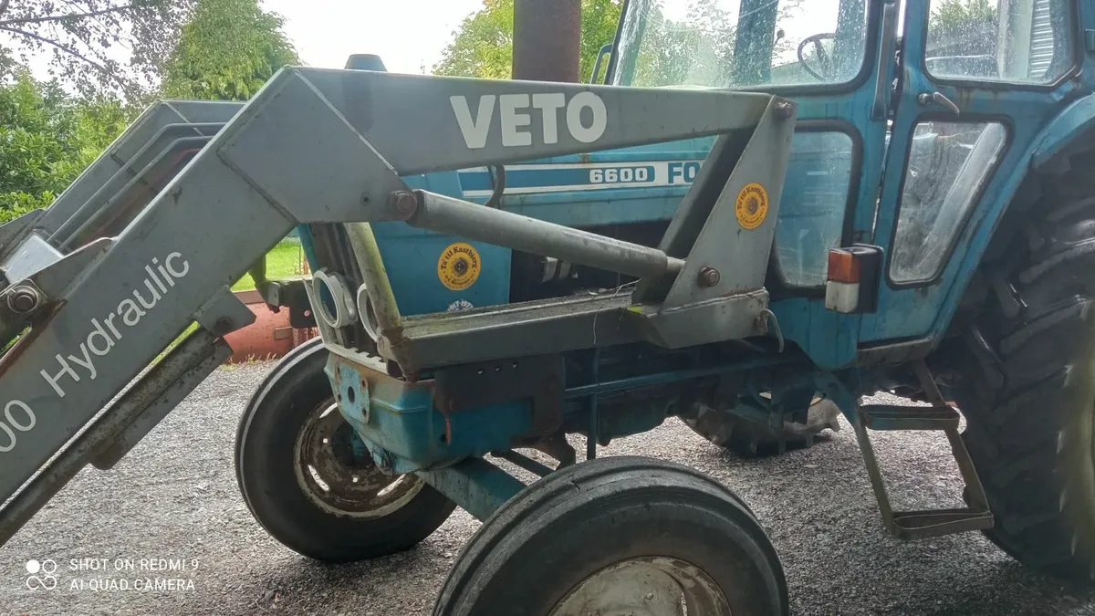 Ford veto front loader - Image 1