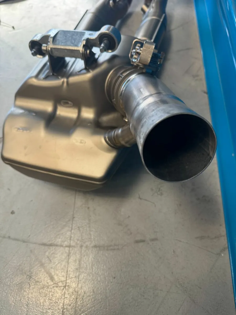 TITANIUM EXHAUST MANIFOLD FOR BMW S1000RR 2025 - Image 2