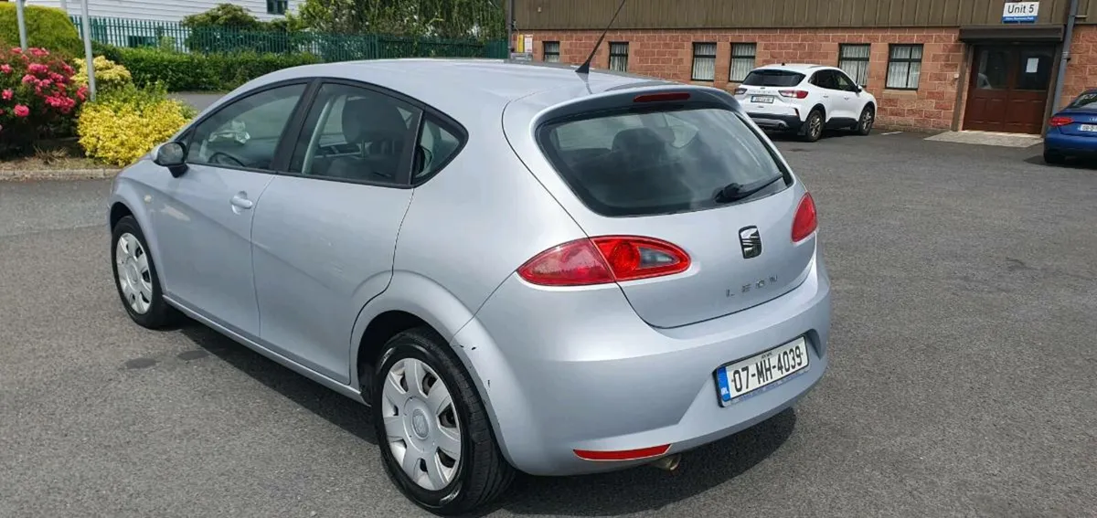 Seat Leon 1.4L New Nct low km - Image 4