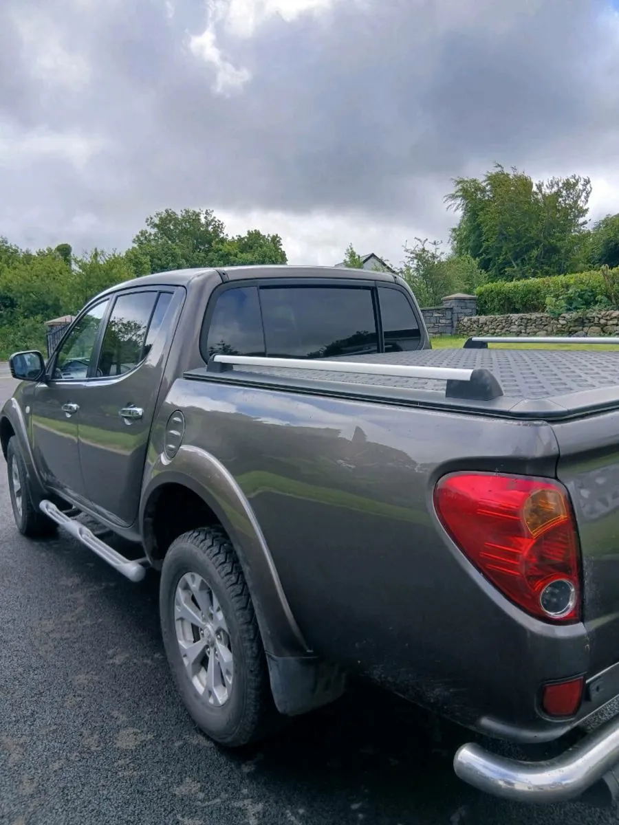 Mitsubishi L200 *Very Clean* - Image 3