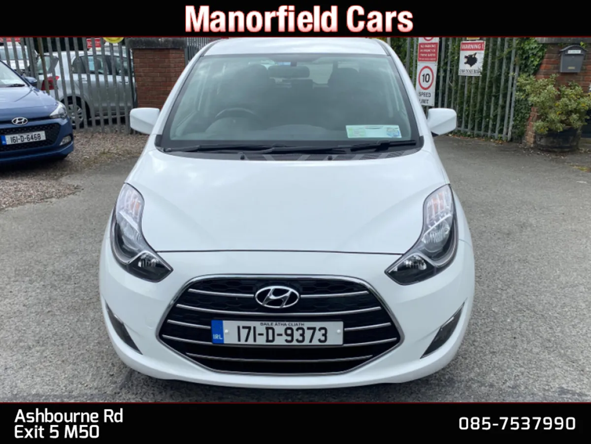 2017 Hyundai ix20 Deluxe 1.6 Petrol Automatic MPV - Image 3