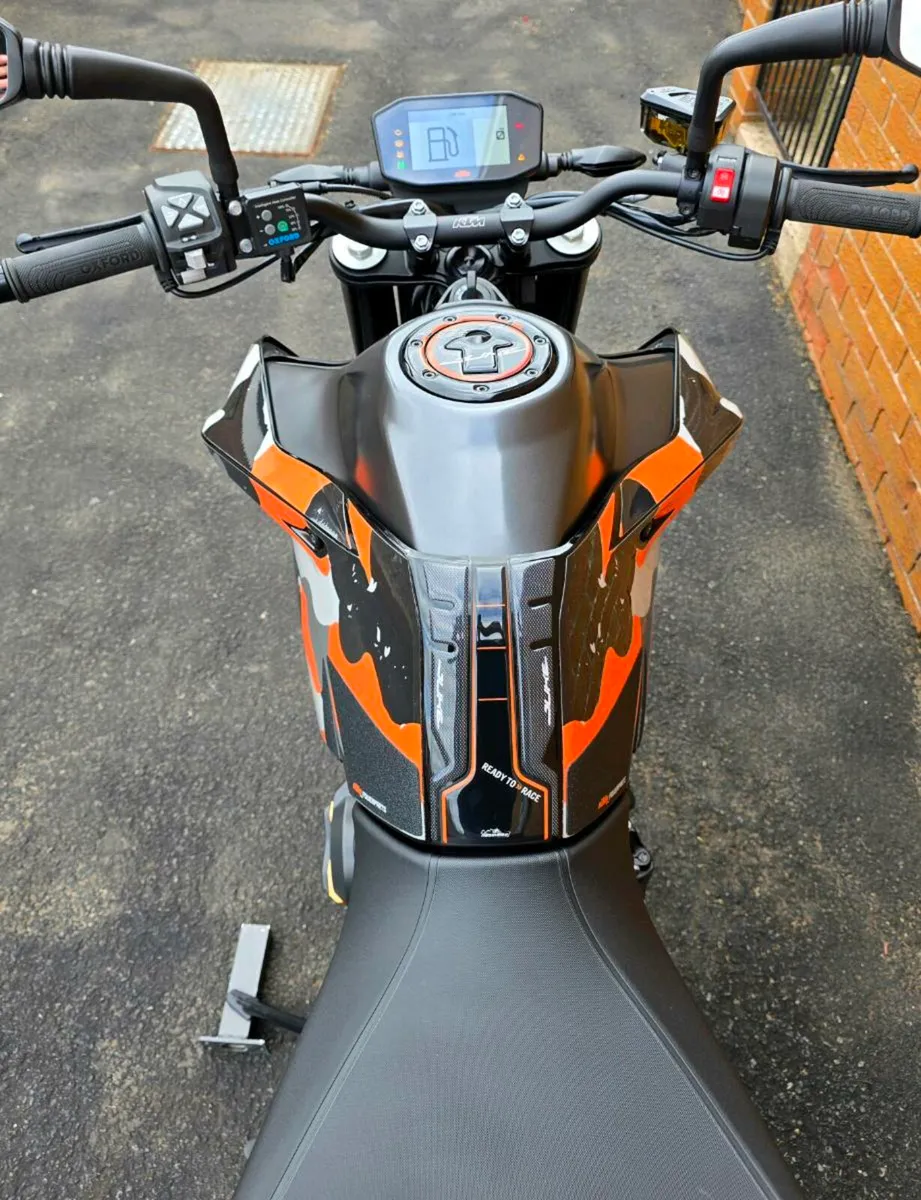 KTM 790 DUKE - Image 3