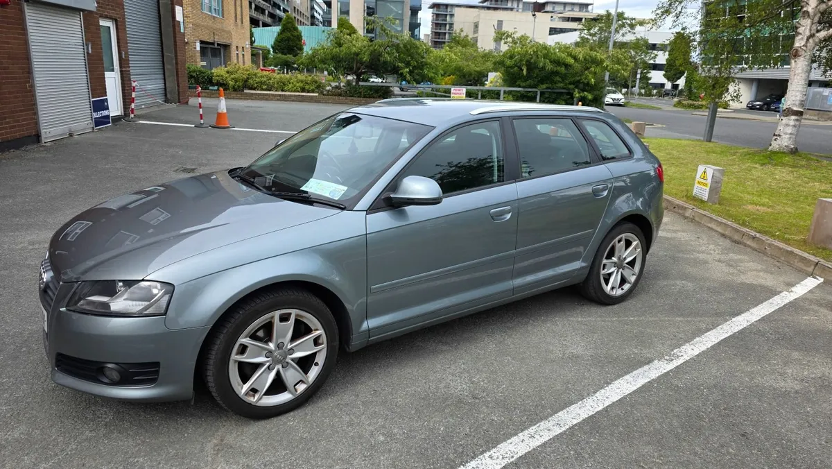 Audi A3 2010 2.0 diesel - Image 2