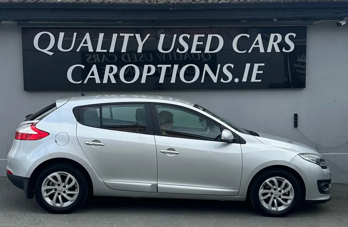 Renault Megane 2014 - Image 1
