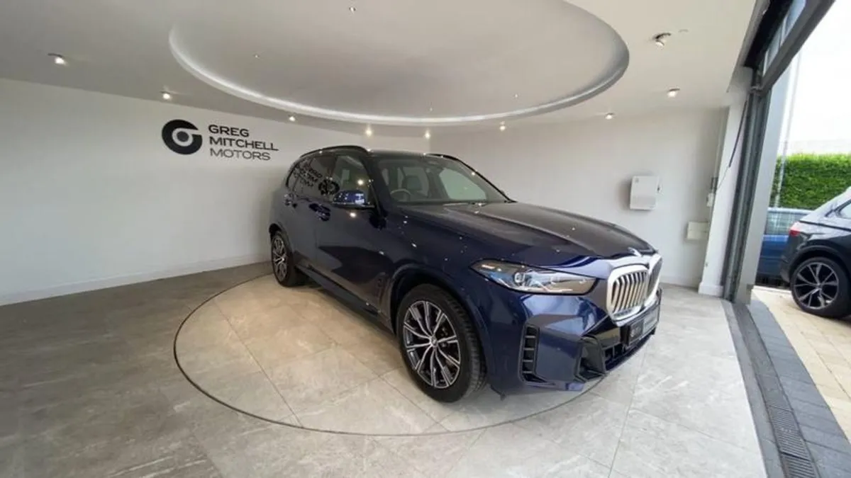 BMW X5 Xdrive40d MHT M Sport 5dr Auto - Image 2