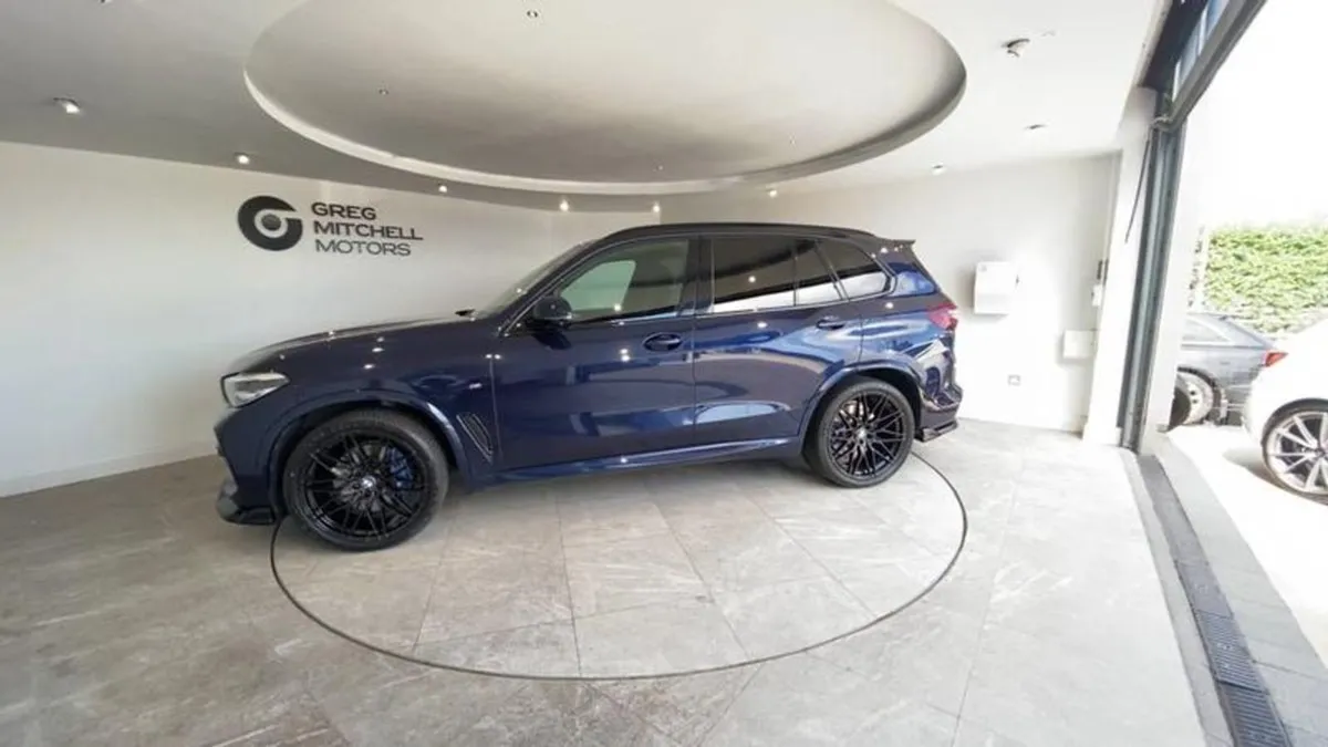 BMW X5 Xdrive30d MHT M Sport 5dr Auto - Image 4