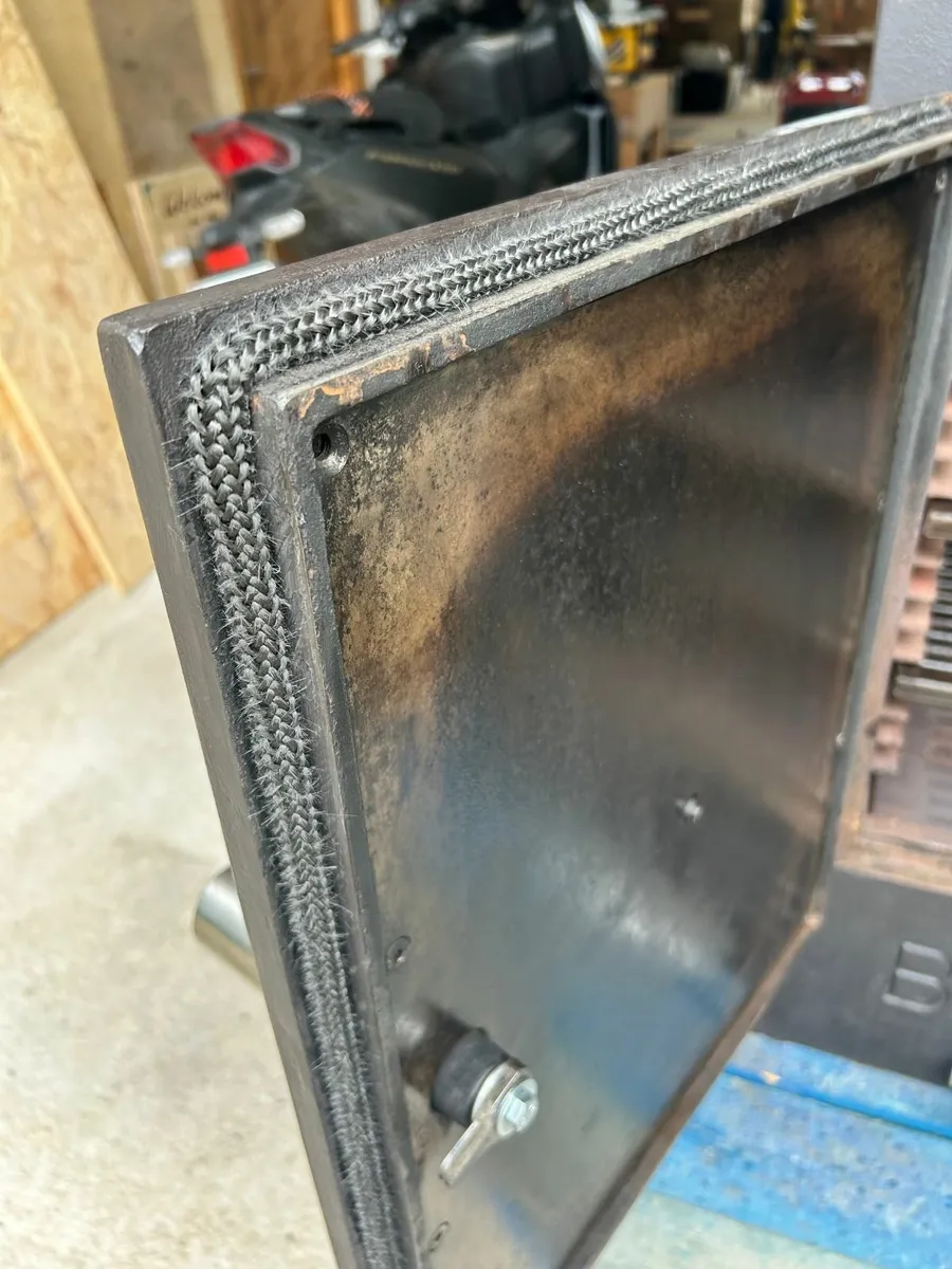 BERTHA Original Charcoal Oven - Image 3