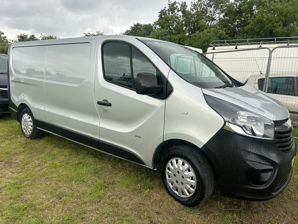 2018 Opel Vivaro LOW MILEAGE - Image 1