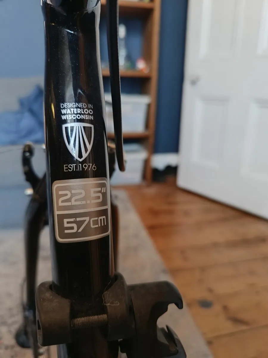 Trek 7.5 FX Road Bike - Image 2
