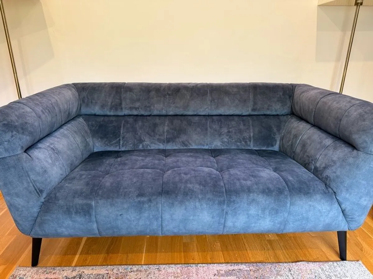 Blue 2-seater couch - Image 1